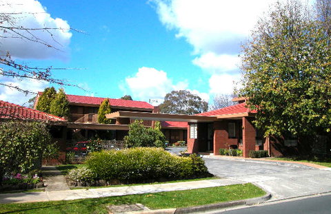 Nunawading Motor Inn - Redcliffe Tourism 0