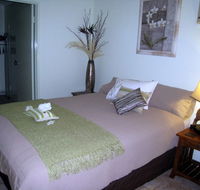Palmerston Sunset Retreat - Redcliffe Tourism