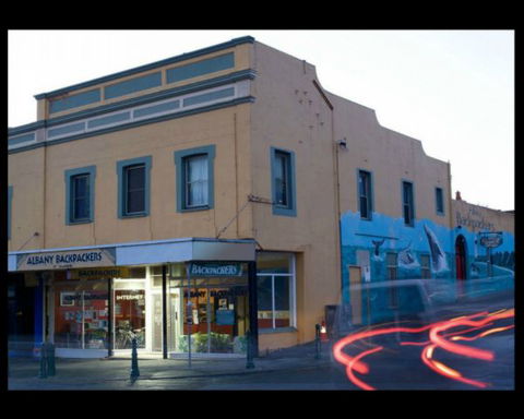 Albany Backpackers - Redcliffe Tourism 4