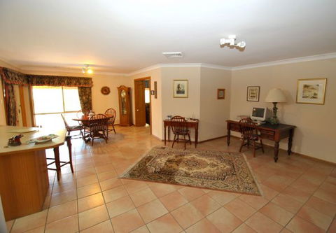 Culburra Cottage - Redcliffe Tourism 128