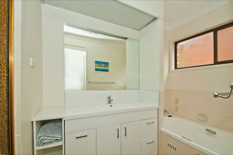 Culburra Cottage - Redcliffe Tourism 246