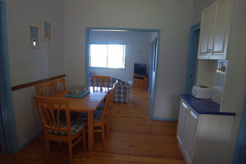 Culburra Cottage - Redcliffe Tourism 139