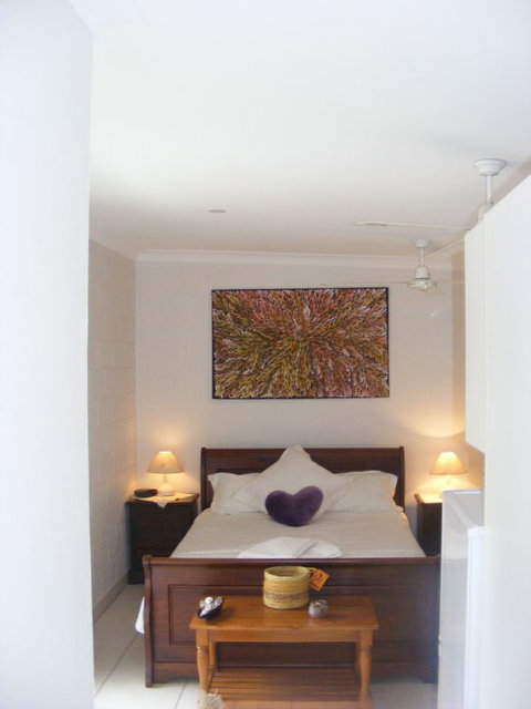 Darwin City Bed And Breakfast - Redcliffe Tourism 8