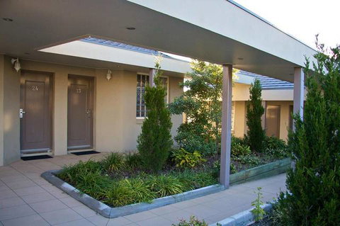 Shangri-La Gardens - Redcliffe Tourism 3