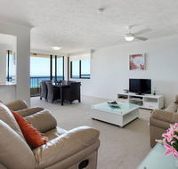 Southern Cross Beachfront Holiday Apartments - Redcliffe Tourism
