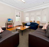 The Centre Bed  Breakfast - Redcliffe Tourism
