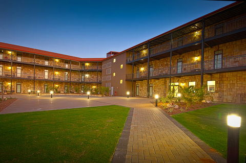 The Esplanade Hotel Port Hedland - Redcliffe Tourism 2