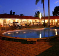 Tuncurry Beach Motel - Redcliffe Tourism