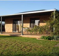Welcome Cottage Executive Serviced Accommodation - Redcliffe Tourism