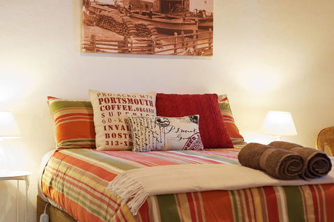 Wigley Retreat - Redcliffe Tourism 1