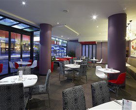 Ibis Hotel Perth - Redcliffe Tourism 2