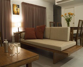 Cullen Bay Resorts - Redcliffe Tourism 2