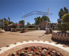 Curtin Springs Wayside Inn - Redcliffe Tourism 2