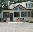Poplar Caravan Park and Harrys Snack Shack - Redcliffe Tourism