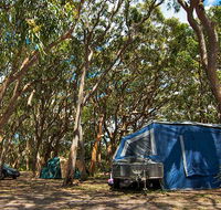 Stewart and Lloyds campground - Redcliffe Tourism