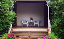 Carriages Boutique Hotel And Vineyard - Redcliffe Tourism 0