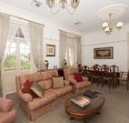 Cobb  Co Court Boutique Hotel - Redcliffe Tourism