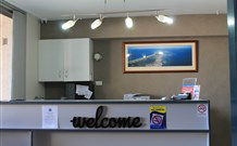 Lakeview Motor Inn - Belmont - Redcliffe Tourism 1