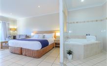 Terrigal Sails Serviced Apartments - Terrigal - Redcliffe Tourism 0