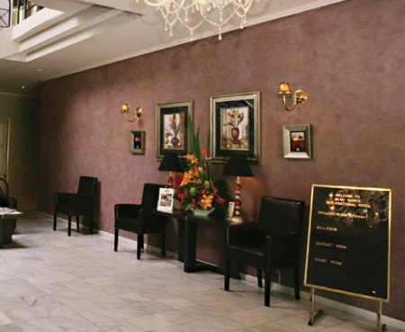 Beau Monde International - Redcliffe Tourism 1