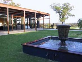 Tuscany Wine Estate - Redcliffe Tourism 5