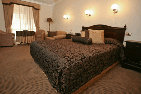 Australian Heritage Motor Inn - Redcliffe Tourism