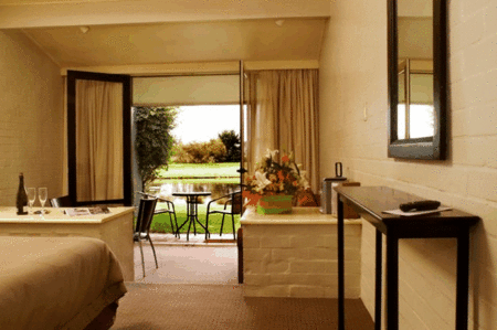 Briars Country Lodge - Redcliffe Tourism 3