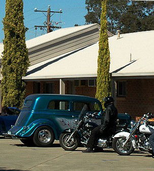 Glider City Motel - Redcliffe Tourism 1