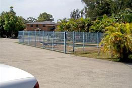 Diggers Rest Motel - Redcliffe Tourism 5