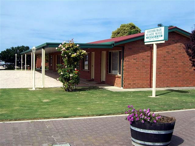  Redcliffe Tourism