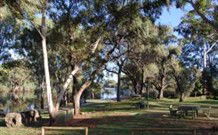 Two Rivers Motel - Wentworth - Redcliffe Tourism 1