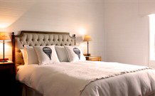 All Saints Bed And Breakfast - Redcliffe Tourism 1
