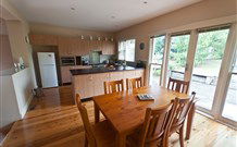 Bromyard Cottage - Redcliffe Tourism 0