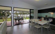 Copmanhurst Rest Point Family Hotel - Redcliffe Tourism 1