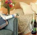 Escape  Valentine - Redcliffe Tourism