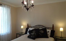 SeaChange Holiday Cottage And SeaStay Cottage - Redcliffe Tourism 2