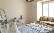 Yahgunyah Cottage - Redcliffe Tourism 0