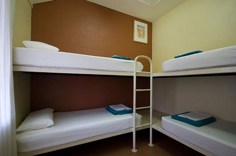 Ayers Rock - Outback Pioneer Lodge - Redcliffe Tourism 9