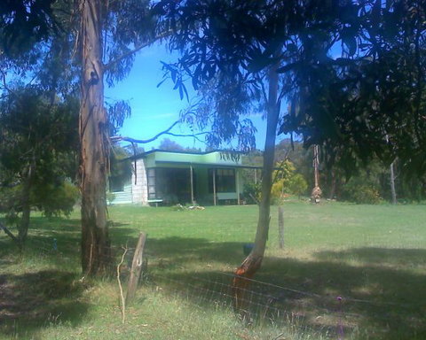Bush Haven Cottages - Redcliffe Tourism 0