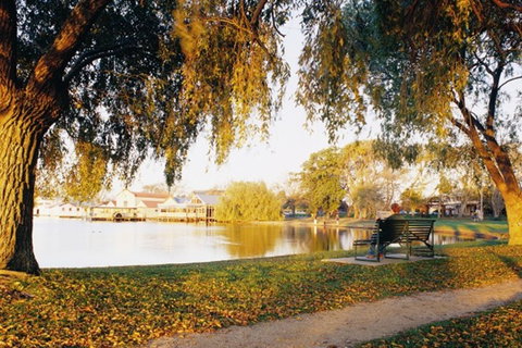 Ballarat YHA - Redcliffe Tourism 4