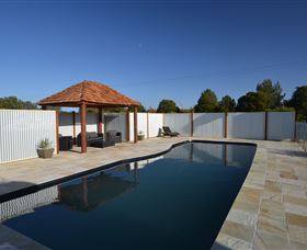 Pelican Rest Tourist Park - Redcliffe Tourism 0