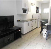 Cool Palms Motel Mackay - Redcliffe Tourism