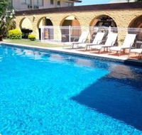 Coral Sands Motel Mackay - Redcliffe Tourism
