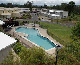 Gympie Pines Fairway Villas - Redcliffe Tourism 0