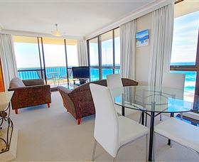 Capricorn One Beachside Apartments - Redcliffe Tourism 2