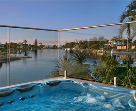 Sanctuary On Water Elite Holiday Home - Redcliffe Tourism 0