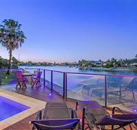 Kurrawa Cove at Vogue Holiday Homes - Redcliffe Tourism