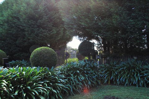 Huntington Cottage - Redcliffe Tourism 9