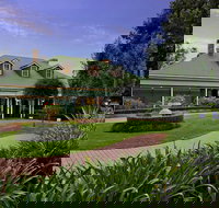 The Guest House - Redcliffe Tourism