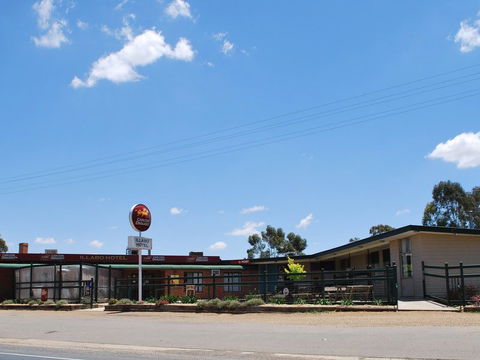 Illabo Hotel - Redcliffe Tourism 0